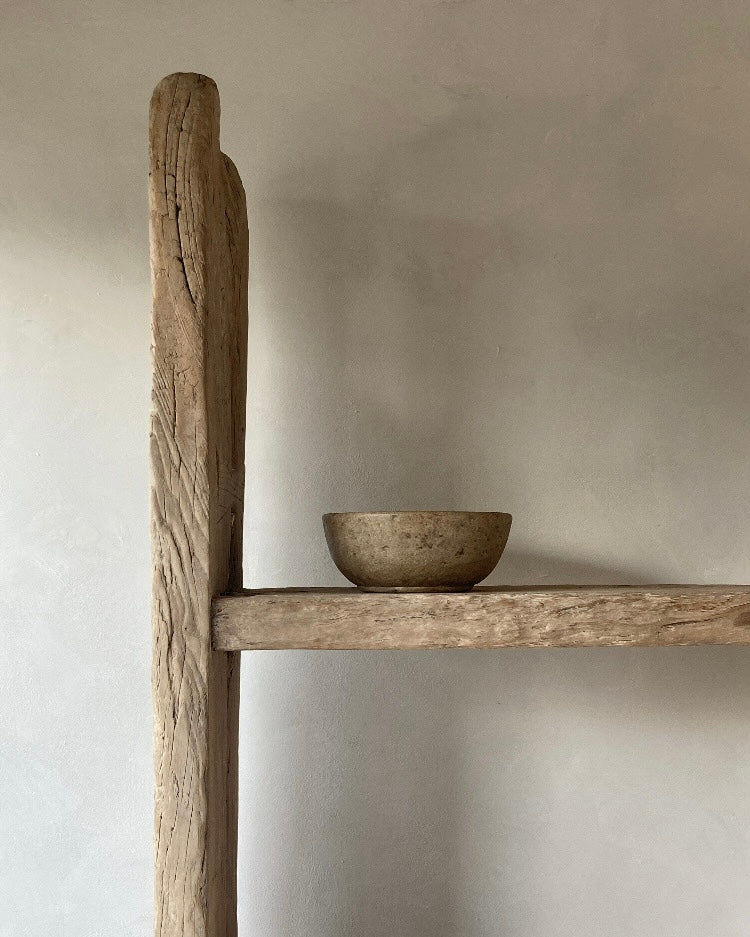Houten robuuste etagère oude olm