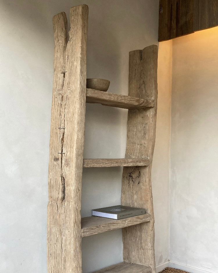 Houten robuuste etagère oude olm