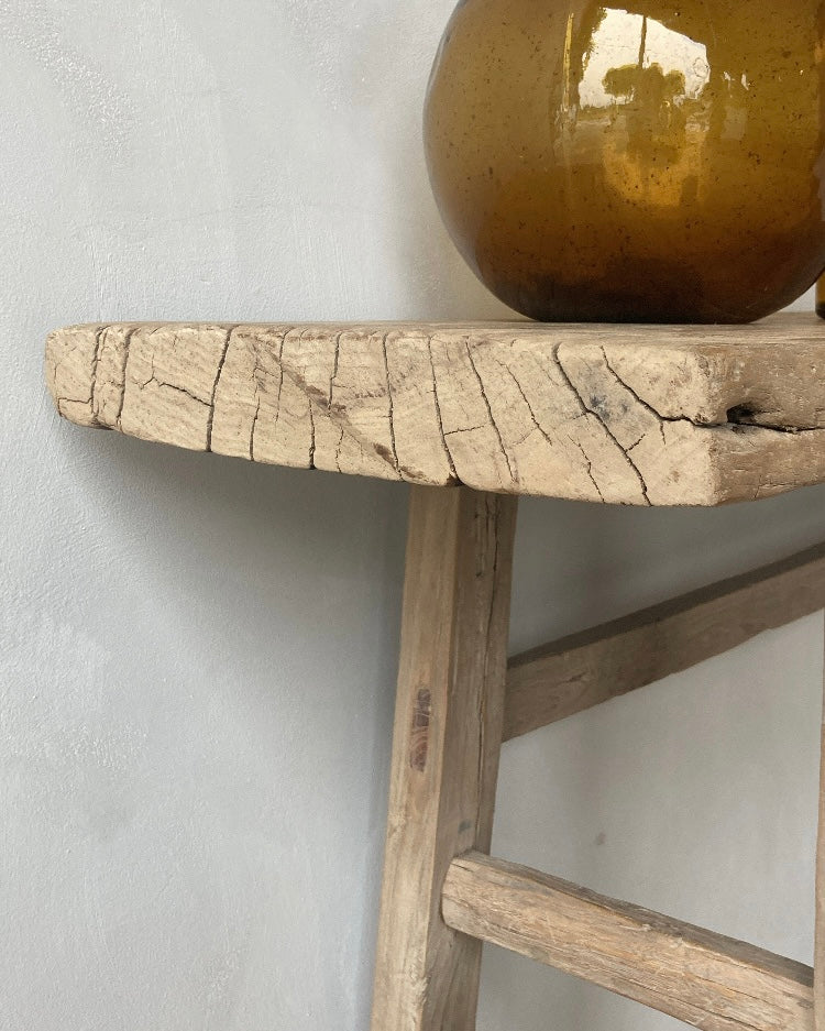 Houten side table