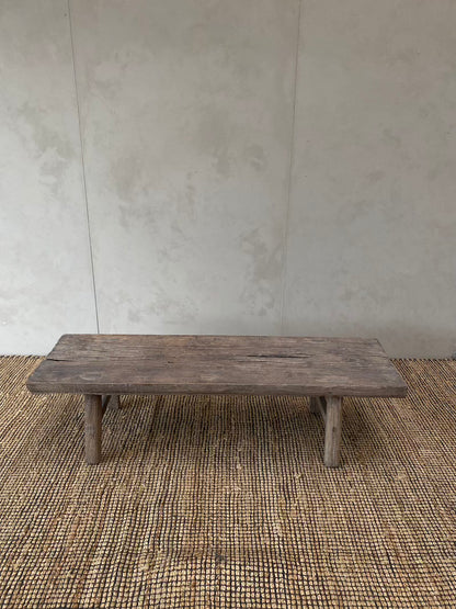 Salontafel smal, in oude olm