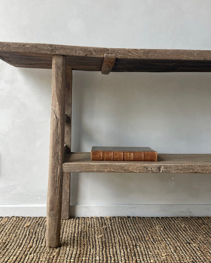 Antieke houten wandtafel met extra legplank