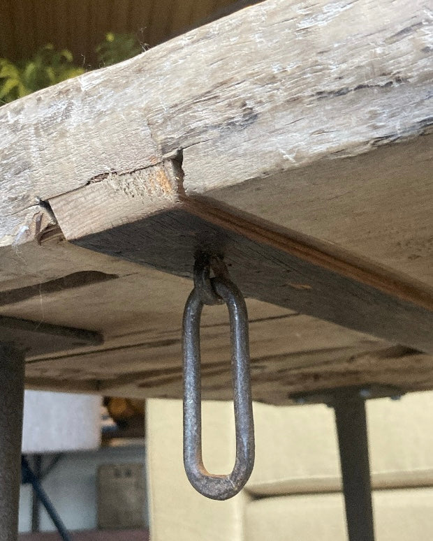 Salontafel blad oud luik metalen pootjes